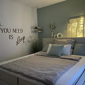 E&a Mitten Im Stadtzentrum Mit Lift Und Tiefgarage Apartment